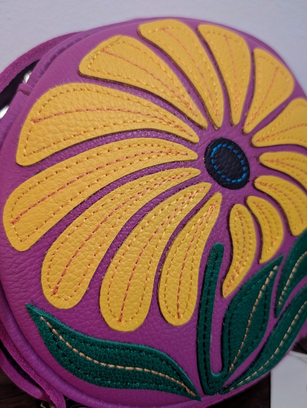 Portland Leather Goods Cattleya Wildflower Small Circle - Picture 2 of 5
